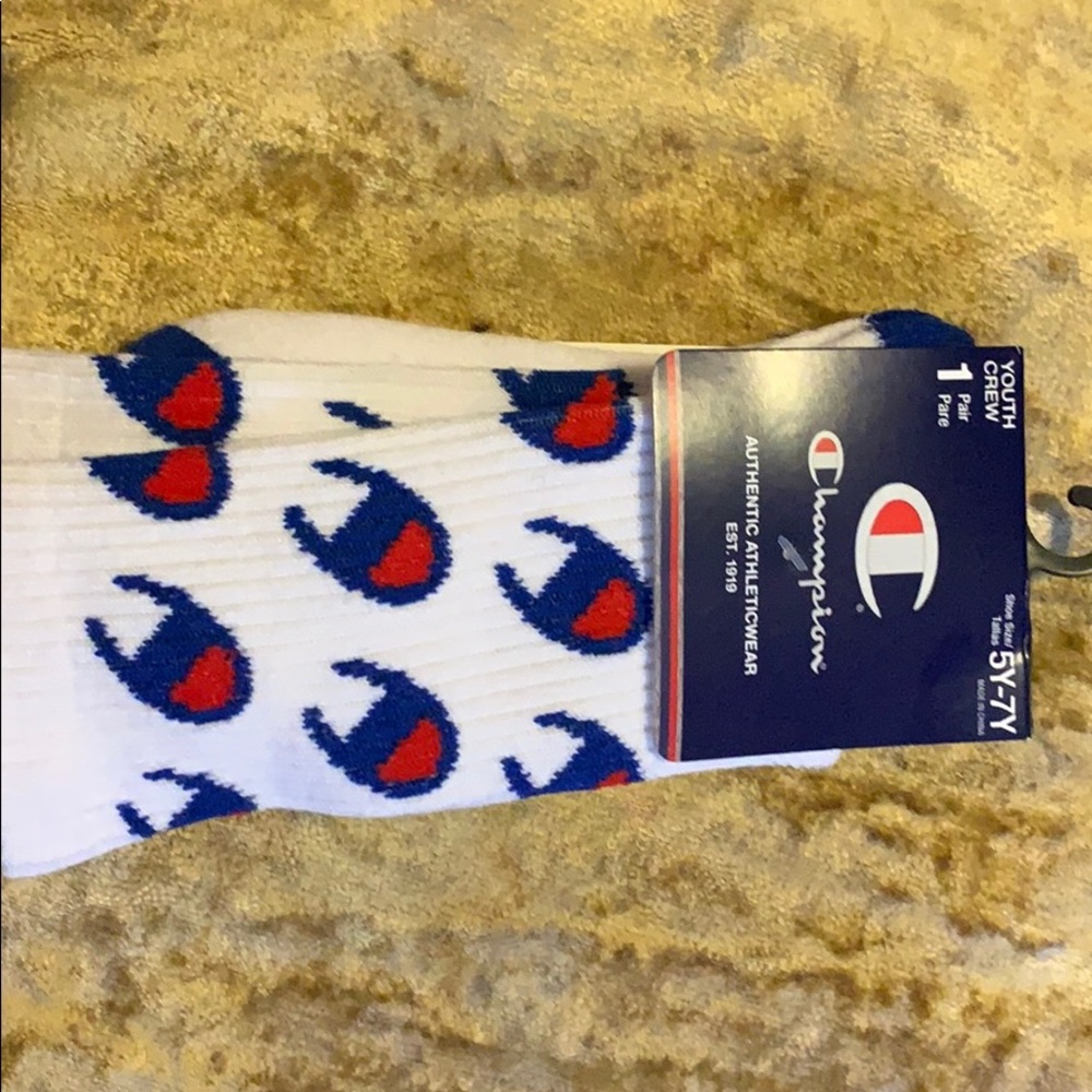 Authentic athletic wear (champion)